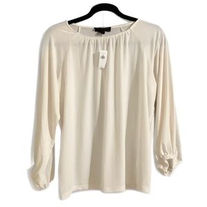 Banana Republic Factory -- Gathered-Neck Crepe Top (Snow Day) -- Size S